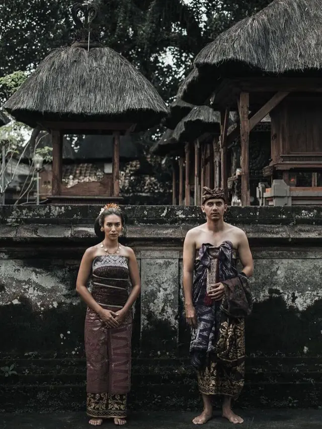 6 Artis Ini Prewedding dengan Tema Adat Bali, Venna Melinda Curi Perhatian