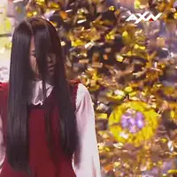 Nama Indonesia kembali harum di kancah Internasional. Lewat ajang bergengsi Asia’s Got Talent (AGT) 2017 yang berlangsung di Singapura, wakil Indonesia Riana ‘The Sacred’ berhasil menjadi pemenang. (Doc. Youtube)