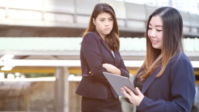 Hindari Membicarakan Pencapaian Kamu