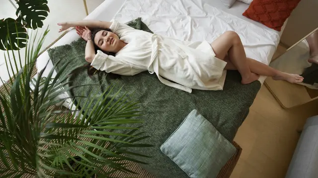 Slow Living Adalah Seni Menjalani Hidup dengan Lebih Sadar, Tenang, dan Bermakna