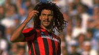 Ruud Gullit dua kali memperkuat AC Milan