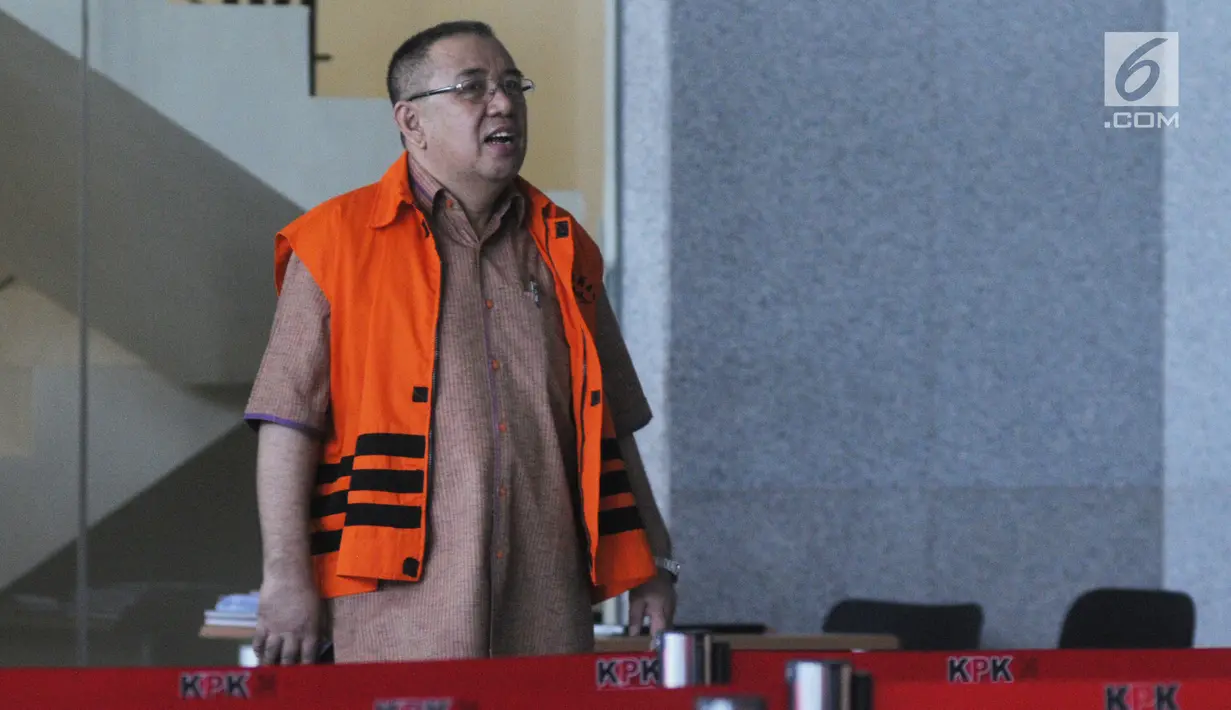 Cagub Sulawesi Utara Asrun usai menjalani pemeriksaan lanjutan di KPK, Jakarta, Selasa (22/5). Asrun diperiksa sebagai tersangka untuk melengkapi berkas keterkaiatan suap pengadaan barang dan jasa tahun 2017-2018 di Kota Kendari. (Merdeka.com/Dwi Narwoko)