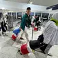 Jemaah haji Indonesia 2024 mulai dipulangkan secara bertahap ke Tanah Air melalui Bandara AMAA Madinah. (Foto: Humas Kemenag)