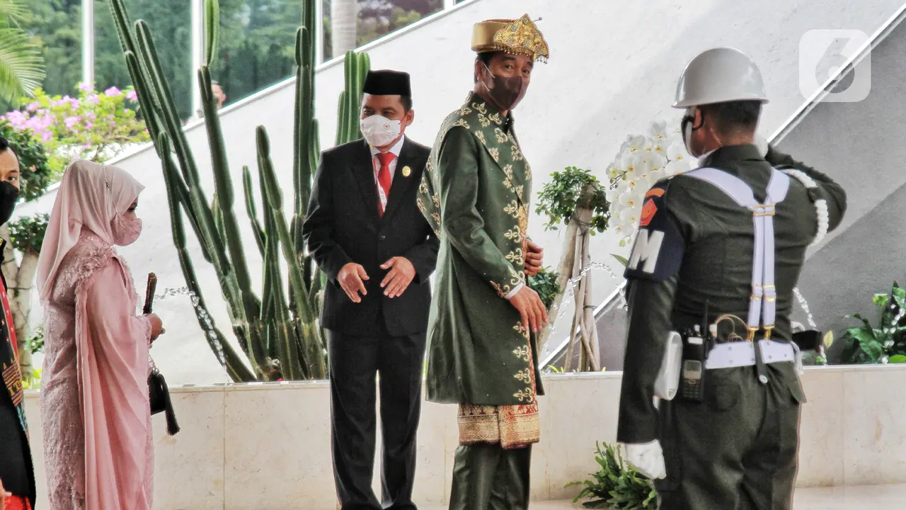 Presiden Jokowi Pakai Baju Adat Bangka Belitung di Sidang Tahunan MPR