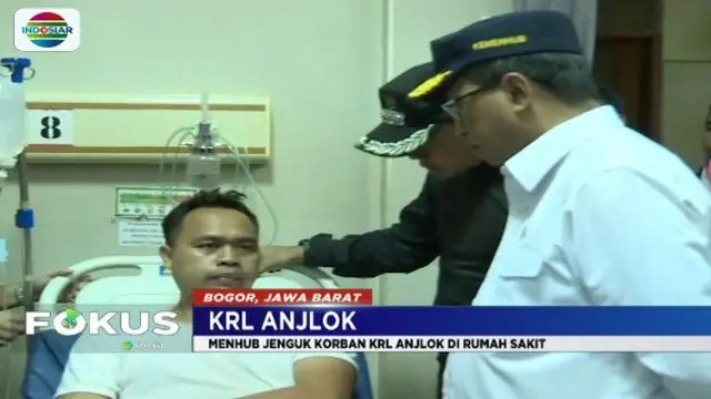 Menhub Budi Karya dan Dirut PT KAI jenguk korban kecelakaan KRL di Bogor. Biaya perawatan rumah sakit para korban akan ditanggung sepenuhnya oleh PT KAI.