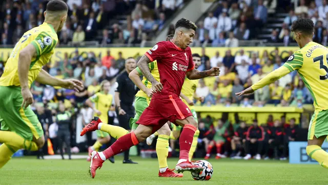 Foto: Liverpool Ngamuk di Markas Norwich City