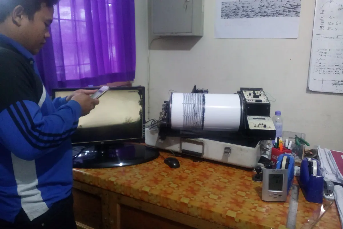 Setelah dua kali di guncang tremor overscale, aktivitas Gunung Agung kini mulai tenang.