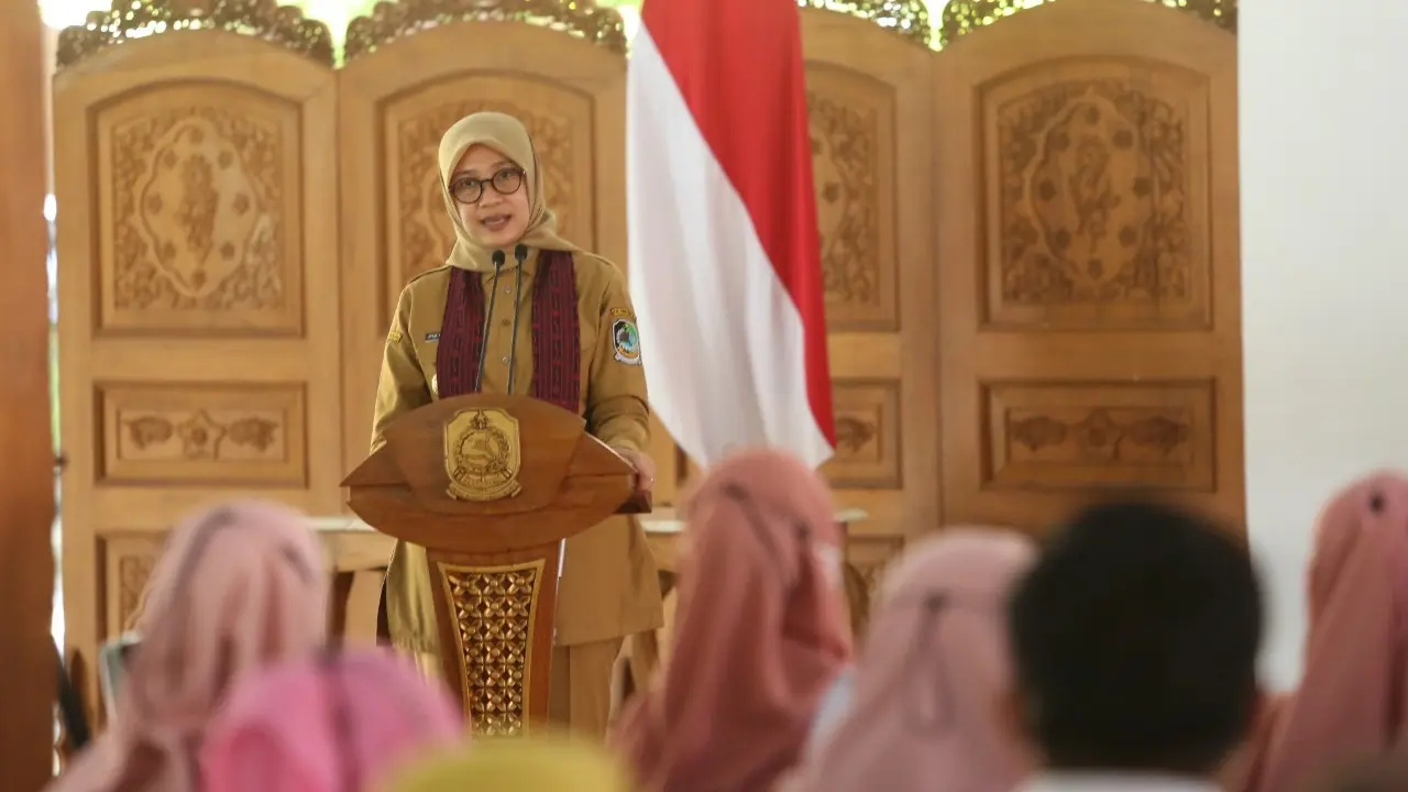 Pesan Bupati Ipuk Fiestiandani kepada 958 Guru Penerima SK PPPK