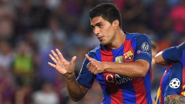 Luis Suarez Cetak Dua Gol