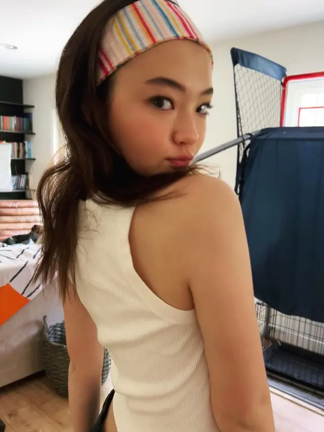 8 Potret Terbaru Ella Gross, Mantan Model Cilik yang Disebut Mirip Jennie Blackpink