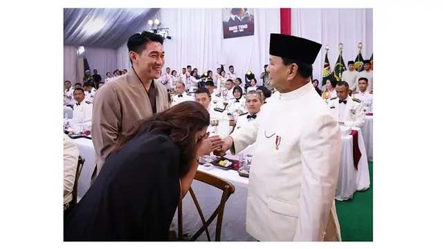 6 Potret Ifan Seventeen, Vokalis Band yang Ditunjuk Jadi Dirut PT Produksi Film Negara