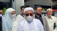 Mantan Ketua Umum FPI Rizieq Shihab resmi bebas murni. (Merdeka).
