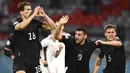 Timnas Jerman memastikan satu tempat di babak 16 besar Euro 2020 dengan dramatis. Mereka menduduki posisi kedua dalam Grup F usai bermain imbang 2-2 melawan Hungaria. (Foto: AP/Pool/Lukas Barth)