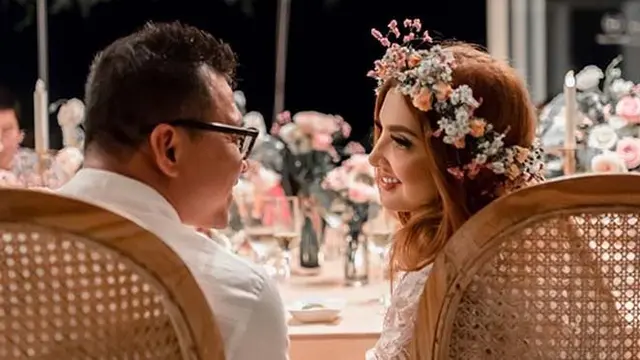 [Bintang] Anang dan Ashanty