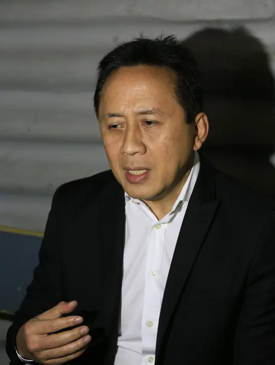 "Saya pribadi ingin lebih banyak misi mereka untuk memasyarakatkan alam. Soal kelangsungan alam dan satwa," ungkap Triawan Munaf, di Studio 1 Indosiar, Jakarta Barat, belum lama ini. (Adrian Putra/Bintang.com)