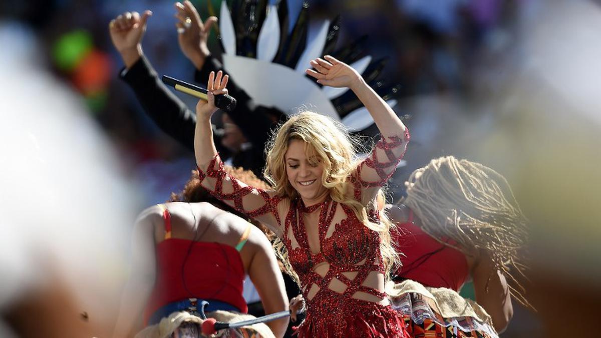 Siapa Shakira dan Mengapa Ia Jadi Ikon Piala Dunia?