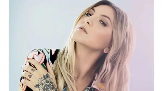Julia Michaels