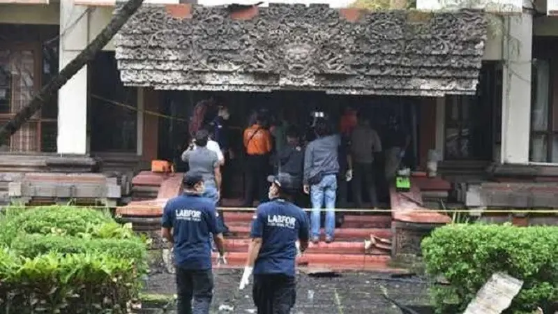 Cerita Aneh Saat Api Membakar Kantor Gubernur Bali