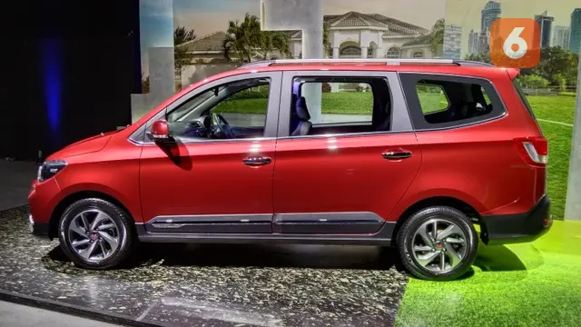 Wuling Confero S