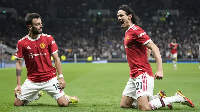 FOTO: MU Bantai Tottenham, Cristiano Ronaldo Sumbang Gol