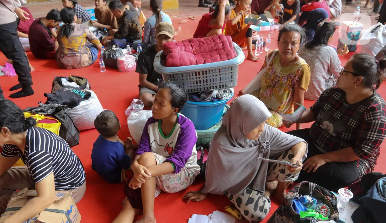 Saat peristiwa itu terjadi, sebagian besar warga tak sempat menyelamatkan harta benda mereka. (Liputan6.com/Herman Zakharia)