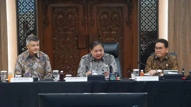 Menteri Koordinator Bidang Perekonomian Airlangga Hartarto, berdialog dengan delegasi Uni Eropa dan para Duta Besar Negara-Negara Anggota Uni Eropa. (Dok Kemenko Perekonomian)