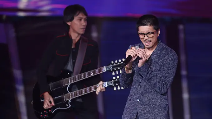 [Bintang] Sheila On 7 HUT Indosiar