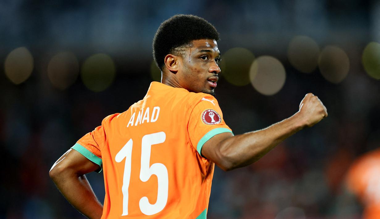 Pemain Pantai Gading, Amad Diallo, melakukan selebrasi setelah mencetak gol ke gawang Burkina Faso pada laga Piala Afrika, Rabu (07/01/2026) dini hari WIB. (AFP/Franck Fife)