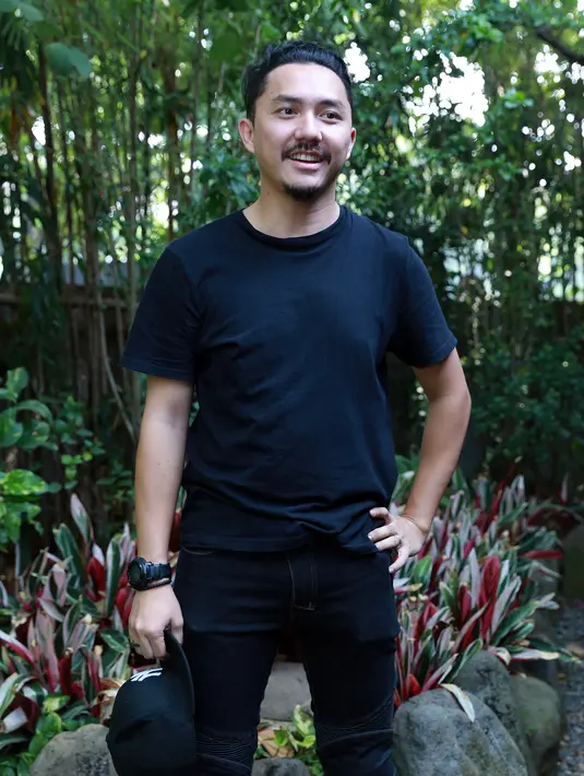 Gerakan 'Botakin Selebriti Shave For Hope 2015' merupakan wujud empati terhadap anak-anak penderita kanker. (Wimbarsana/Bintang.com)