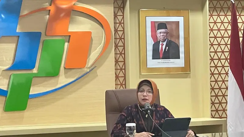 Plt. Kepala BPS, Amalia Adininggar Widyasanti dalam press conference Menjaga Daya Beli Kelas Menengah Sebagai Fondasi Perekonomian Indonesia di Kantor Pusat BPS, Jumat (30/8/2024). (Sulaeman/Merdeka.com)