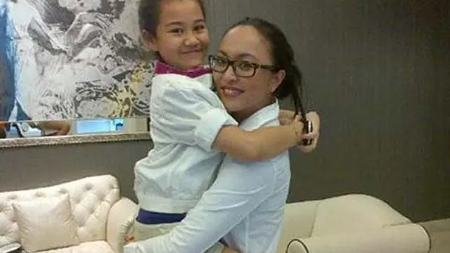 Kenangan indah Aaliyah Massaid bersama Angelina Sondakh