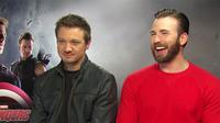 Jeremy Renner dan Chris Evans bercanda tentang karakter Black Widow malah berujung amarah fans.