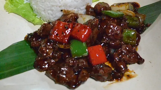 5 Resep Daging Lada Hitam Bawang Bombay yang Lezat, Sedap Meresap