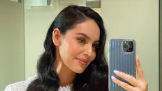 Rafael Tan pernah bertunangan dengan perempuan bernama Sabina Paz. Sabina Paz kini penampilannya makin cantik saja. Ia sering unggah foto mirror selfie yang menunjukkan parasnya menawan. (Liputan6.com/IG/sabinapazz)