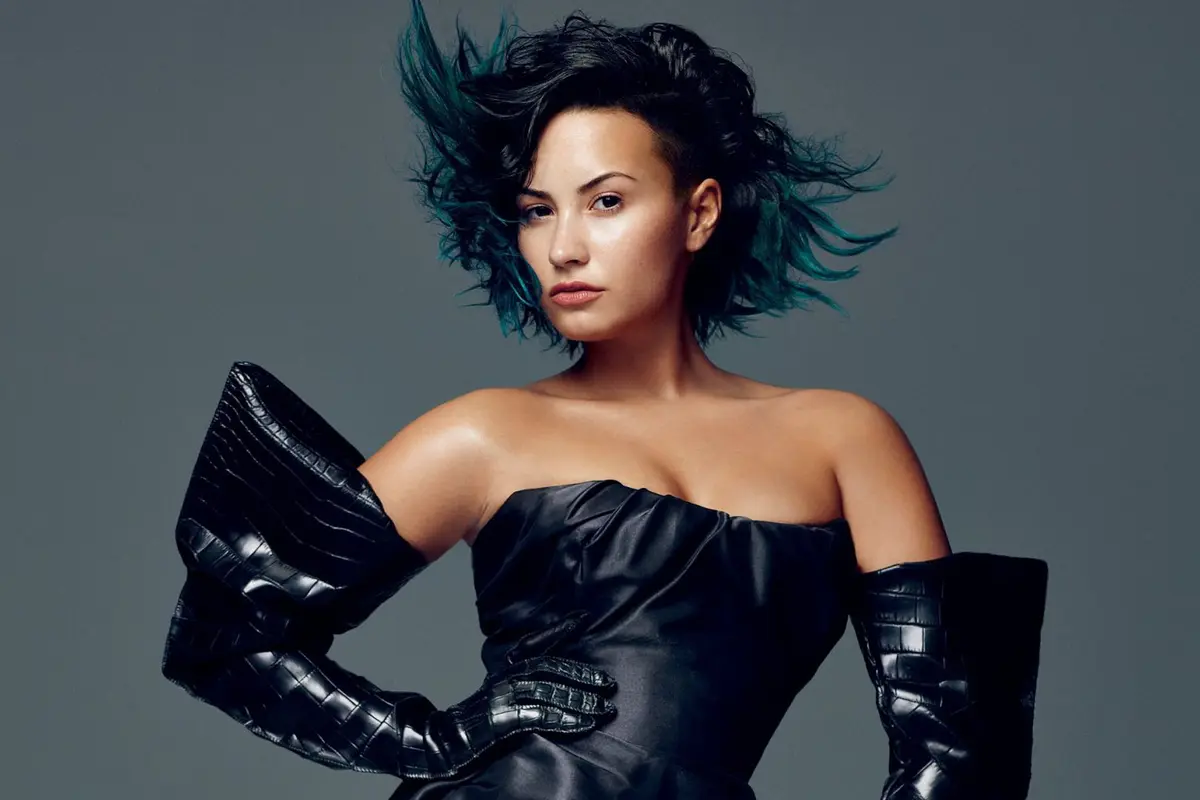 [Bintang] Demi Lovato