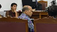 Salah satu ahli yang dihadirkan Kejagung dalam sidang lanjutan praperadilan Febrie Adriansyah ialah Ketua PPATK periode 2002-2011, Yunus Husein. (Liputan6.com/Rifqy Alief Abiyya)
