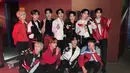 Meski akhirnya bisa kembali ke Korea Selatan, namun para anggota Omega X dan manajer harus meminta bantuan dari keluarga dengan dana pribadi. Hal ini juga mencuat usai kabar jika para member yang debut pada 2021 ini mengalami kekerasan yang dilakukan oleh CEO sendiri. (Liputan6.com/IG/@omegax_official)