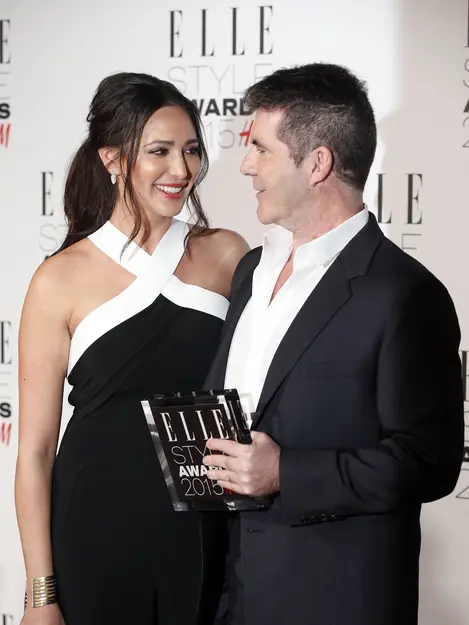 Simon Cowell dan Lauren Silverman Tunangan Setelah 13 Tahun ...