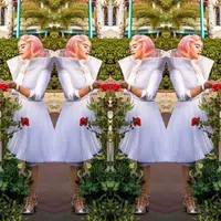 Sepatu Buatan Designer Indonesia Dipakai Katy Perry. (via: Instagram/rinaldyyunardi)