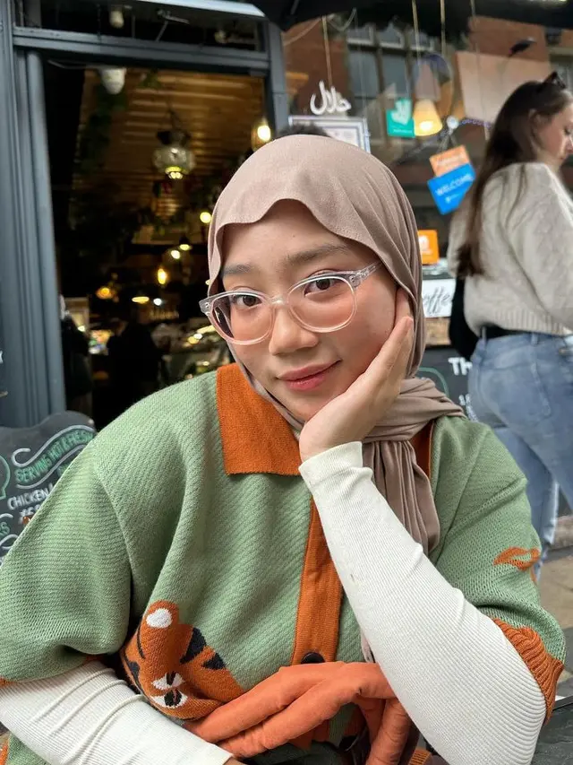 Gaya Zara Anak Ridwan Kamil. [@camilliazr]