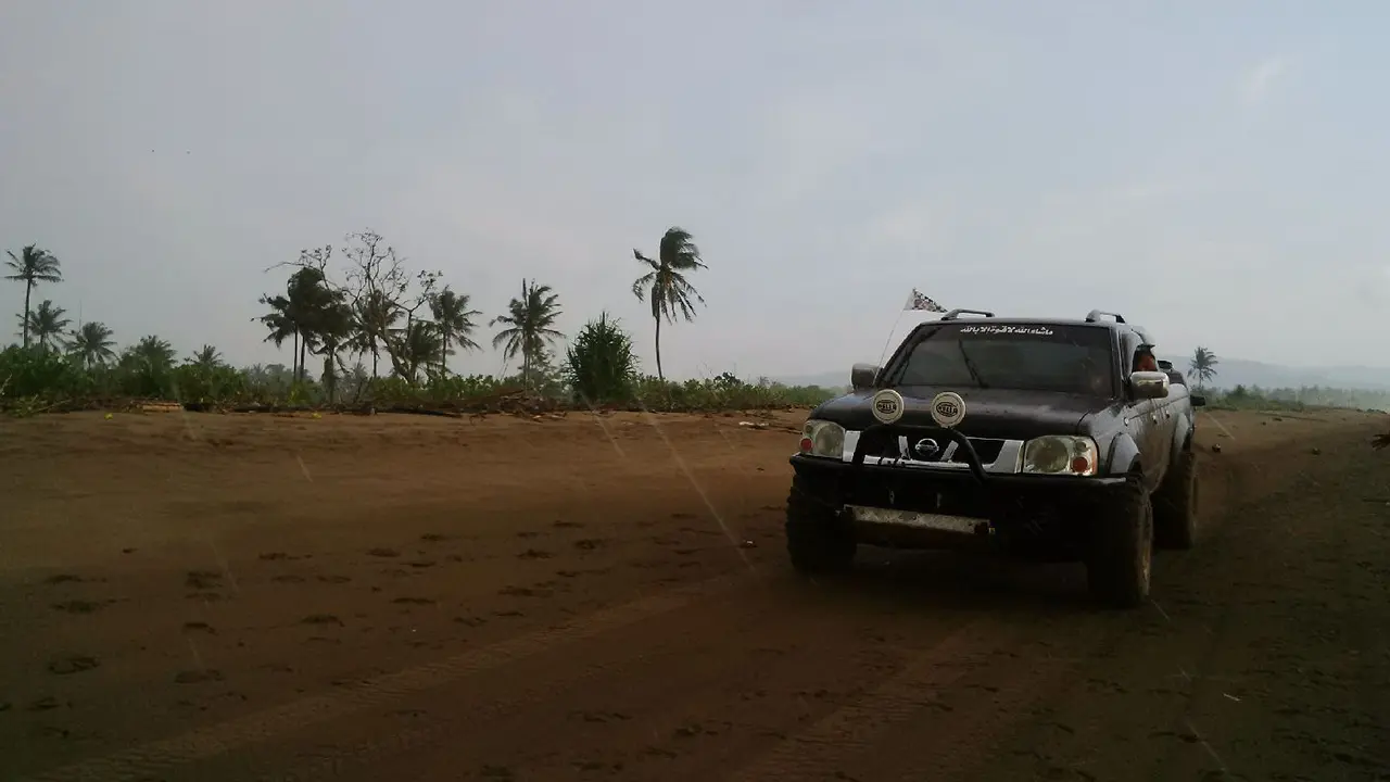 Menaklukan Sisi Selatan Jawa Barat di Atas Jeep Cherokee ‎(II)