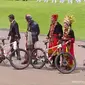 Putra bungsu Presiden Joko Widodo atau Jokowi, Kaesang Pangarep yang memakai pakaian adat Minahasa, Sulawesi Utara mendapat juara empat pakaian adat terbaik. (Tangkapan layar Youtube Sekretariat Presiden)