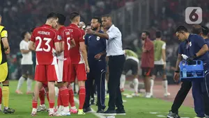 Timnas Indonesia bertarung melawan China pada lanjutan putaran ketiga kualifikasi Piala Dunia 2026 zona Asia grup C di Stadion Utama Gelora Bung Karno, Jakarta, Kamis (5/6/2025). (Liputan6.com/Angga Yuniar)