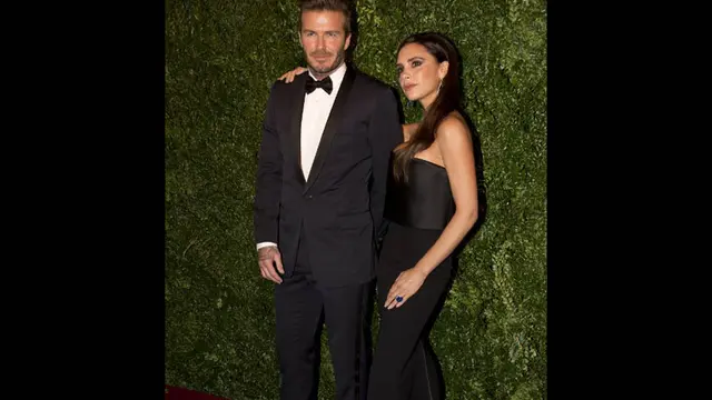 David dan Victoria Beckham Tampil Serasi di London