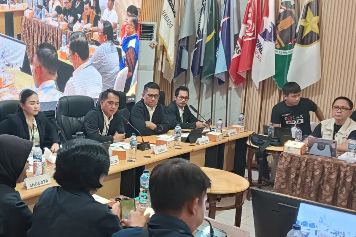 Sidang pleno yang dipimpin Ketua KPU Manado Ferley B Kaparang yang digelar selama dua hari.