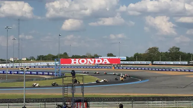 Race kedua AP 250 Asia Road Racing Championship (ARRC) 2018 seri Thailand di Sirkuit Buriram