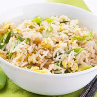 ilustrasi nasi goreng telur/copyright by hlphoto (Shutterstock)