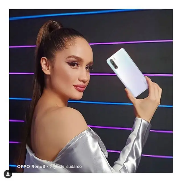 Fashion Hype: Gaya Trendy 80an Sampai Hypebeast 2020