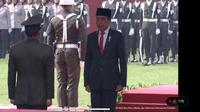 Presiden Joko Widodo (Jokowi) memimpin upacara peringatan Hari Kesaktian Pancasila yang dilaksanakan di Monumen Pancasila Sakti, Lubang Buaya, Jakarta Timur pada Sabtu (1/10/2022). (Liputan6.com/Delvira Hutabarat)