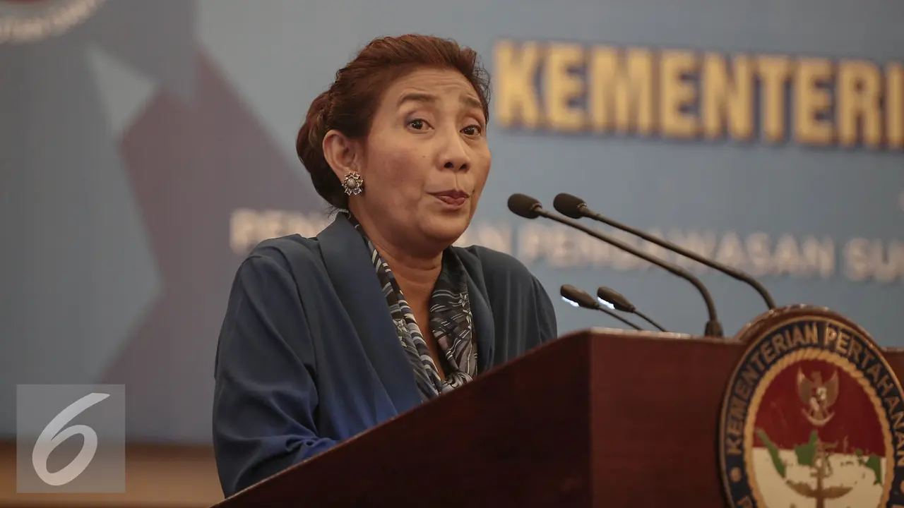 20160510-Illegal-Fishing-Jakarta-Susi-Pudjiastuti-Ryamizard-Ryacudu-FF